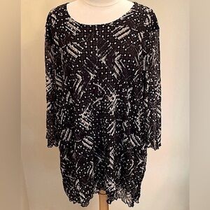 CJ Banks Black White Geometric Print Semi Sheer Long Sleeve Causal Top Size 3X